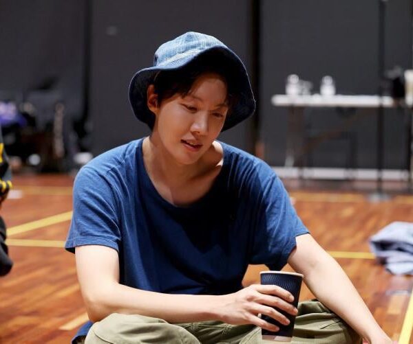 250403 hope_to Instagram Broadcast Channel feat. j-hope