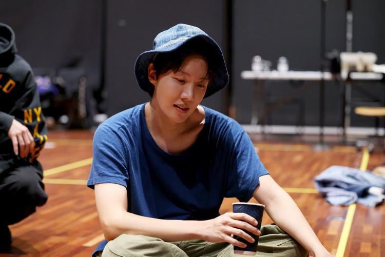 250403 hope_to Instagram Broadcast Channel feat. j-hope