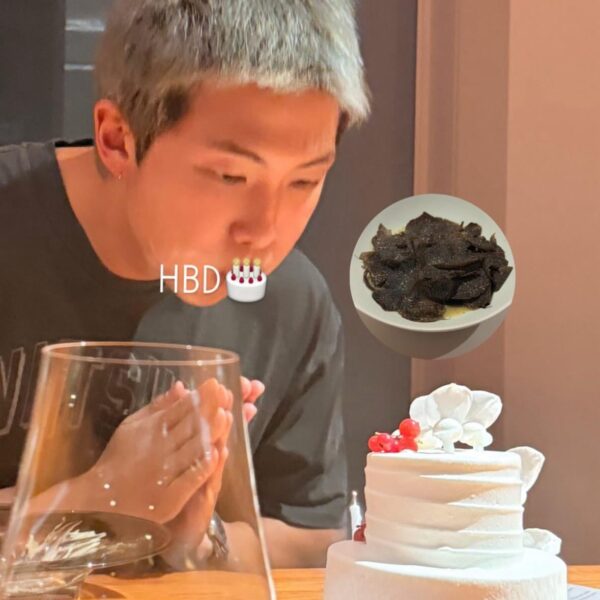 Taehyung IG Story with Namjoon 120925
