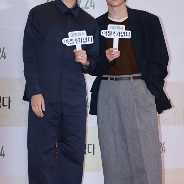 [KMedia] Namjoon and Taehyung at the premiere of Park Chanwook's "No Other Choice" - 220925