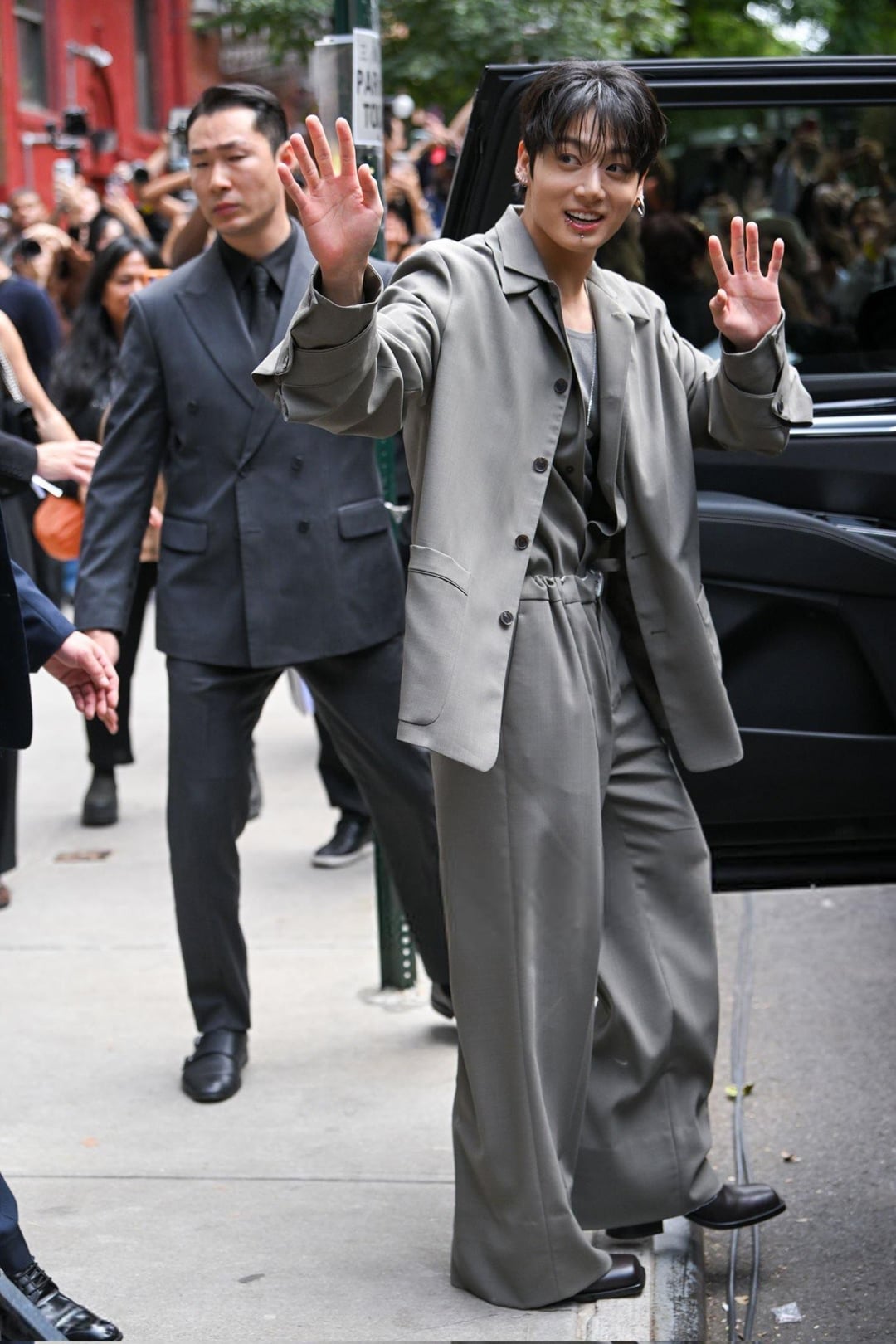 [Getty Images] Jungkook at Calvin Klein SS26 fashion show - 130925