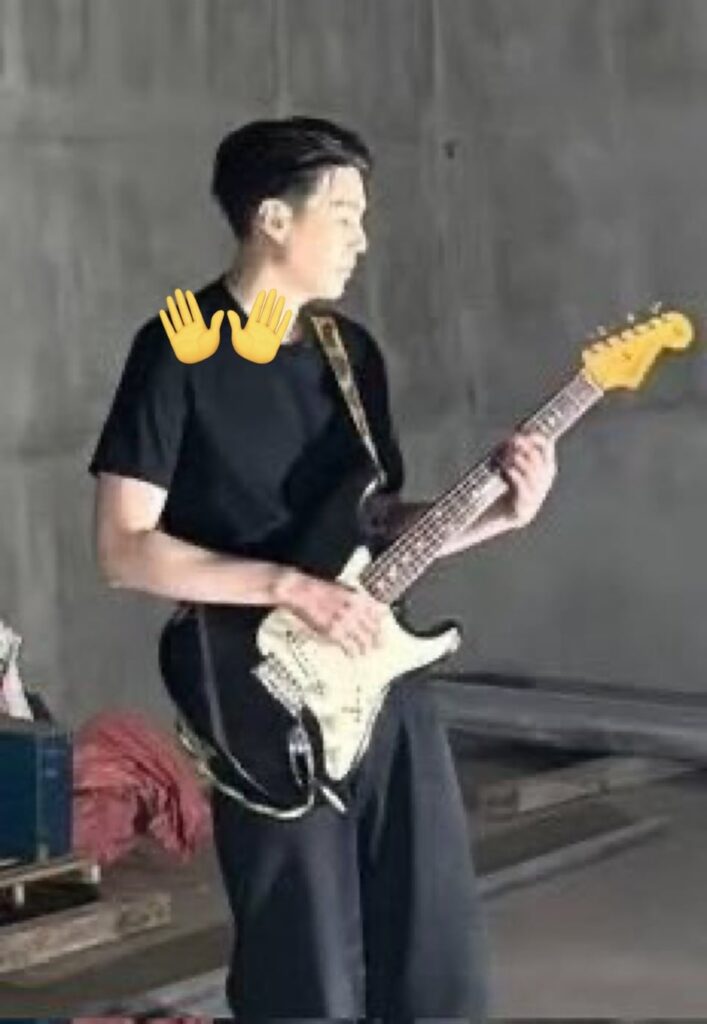 Army believe they are mass hallucinating a new Yoongi tattoo