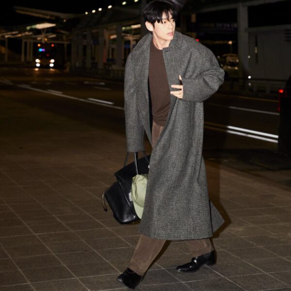 251028 Celine on Twitter feat. V