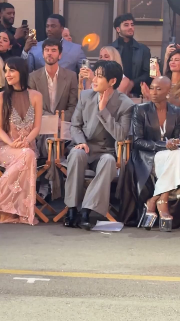 [Vogue IG Post] Tonight, V took a turn in the audience as he watched Gracie Abrams and Doja Cat perform at Vogue World: Hollywood. No stranger to a fashion show either, the BTS star dressed in a look that could have easily appeared on the runway. - 271025