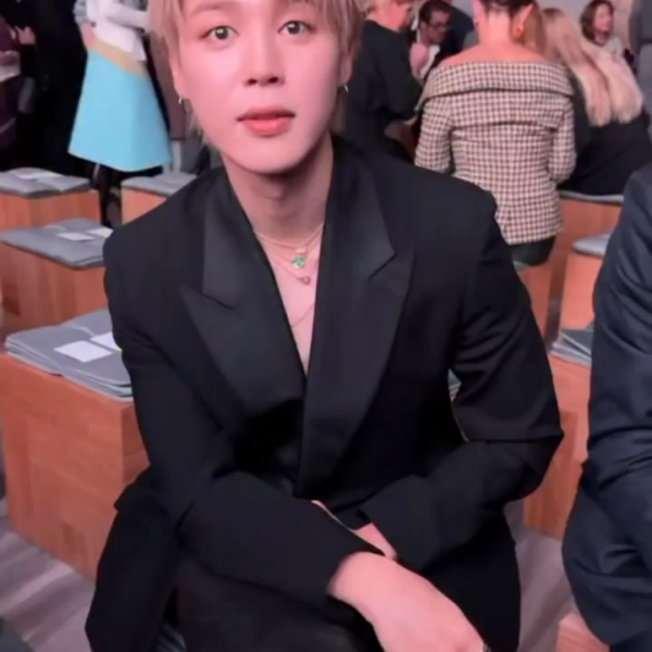 W Korea IG Post feat. Jimin at the Dior SS26 show - 011025