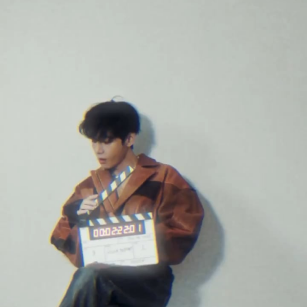 251026 Vogue Japan Twitter Update with V