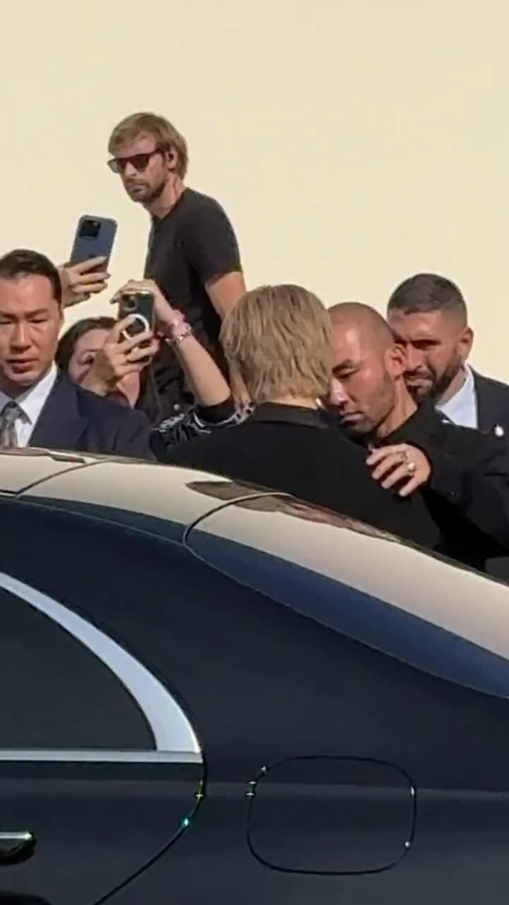 Dazed Korea IG Post with Jimin at the Dior SS26 show - 011025