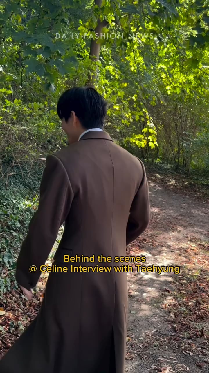 [Daily Fashion News IG Post] BTS V Celine Interview - how he ended up holding that stick - 101025