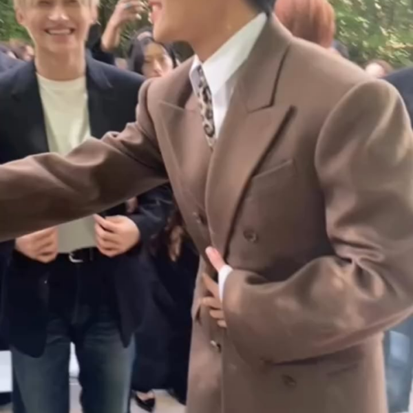 Vogue Hong Kong IG Post (2) feat. Taehyung & TWS at the Celine Summer 2026 show - 051025