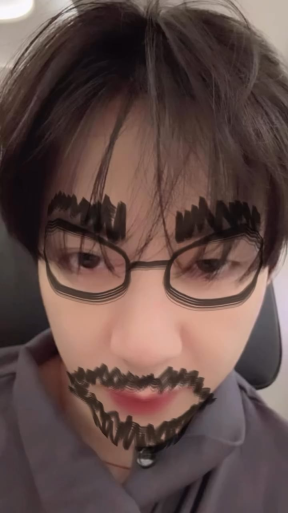 Taehyung IG Story 251025