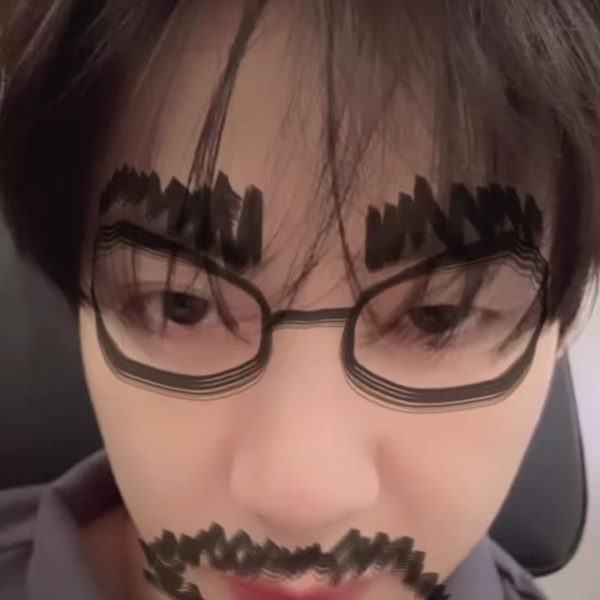 Taehyung IG Story 251025