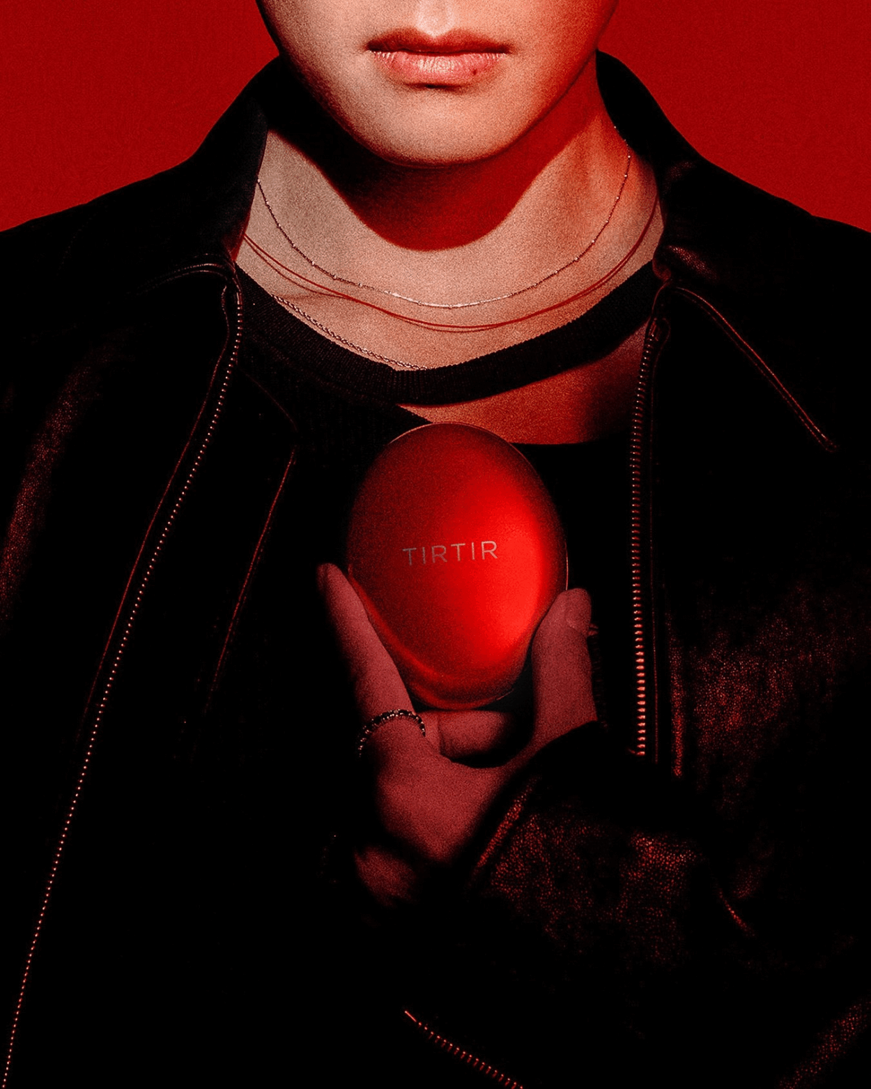 251028 TIRTIR on Instagram: Bolder. More confident. Ever radiant. A New Light on TIRTIR
#Comingsoon