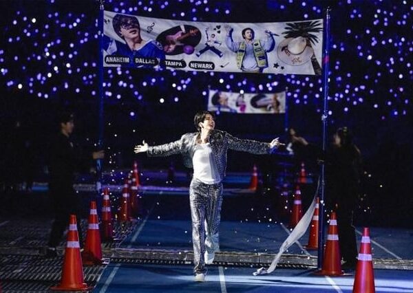 [KMedia] Jin, Hobi and Jungkook at RUNSEOKJIN_EP.TOUR ENCORE in Incheon - 311015