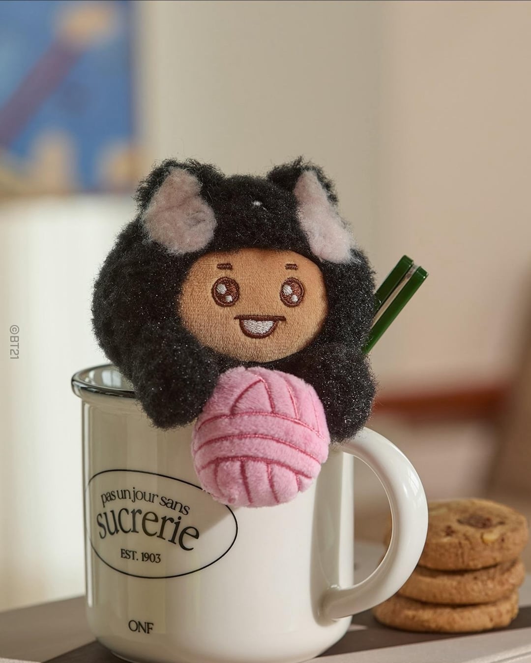 251030 BT21 on Instagram: 💭What I like the most is 🧶... and you!