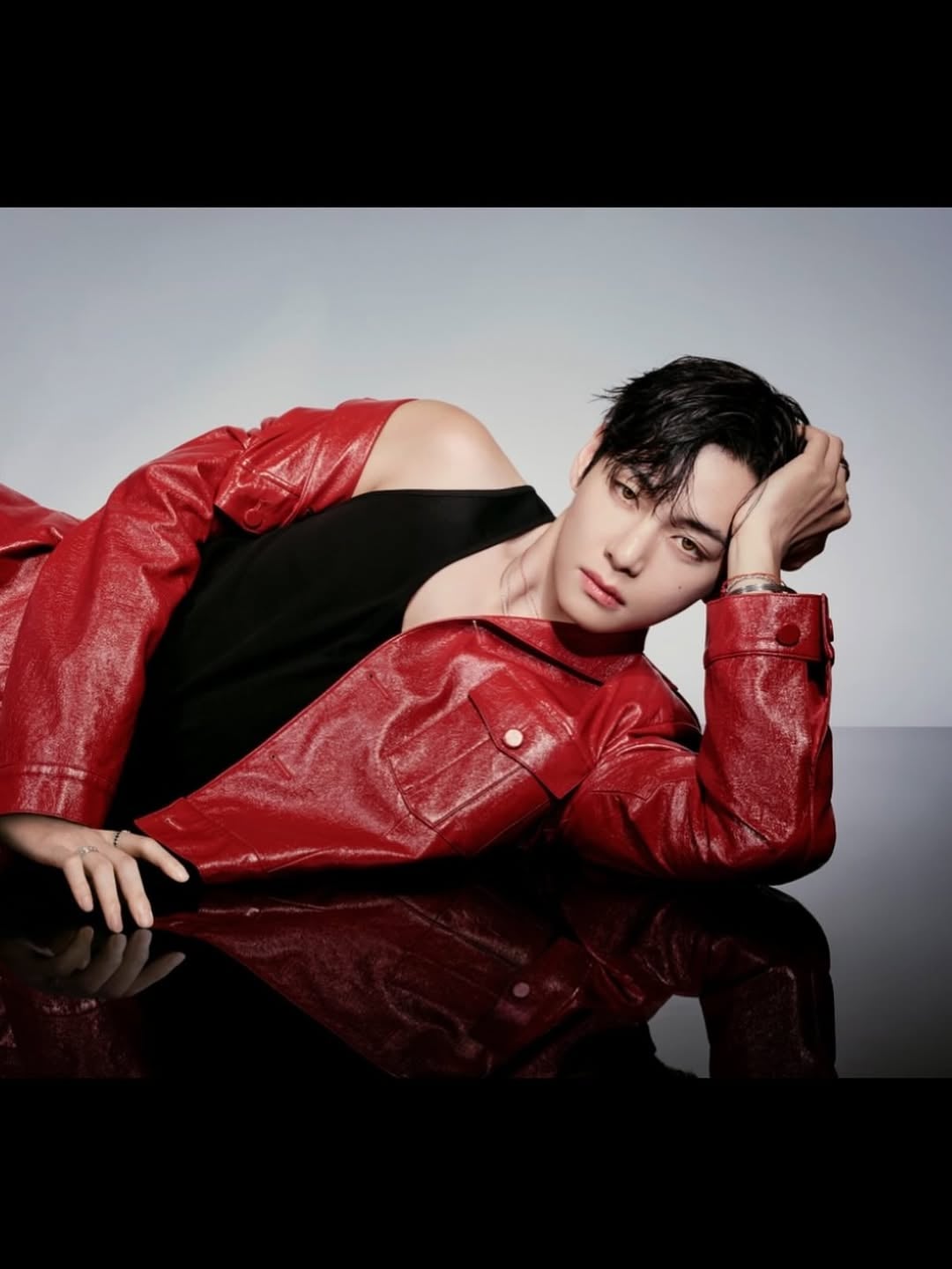 Taehyung IG Post 141125