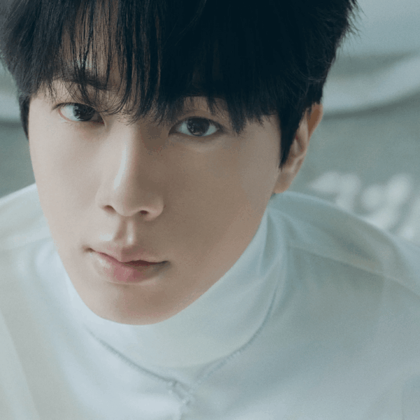 251121 SPUR Magazine: A Wink of Happiness — The Story Spun by JIN and FRED: Bringing Happiness to You – Jewelry & Watches