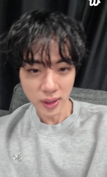251101 Jin on Weverse Live