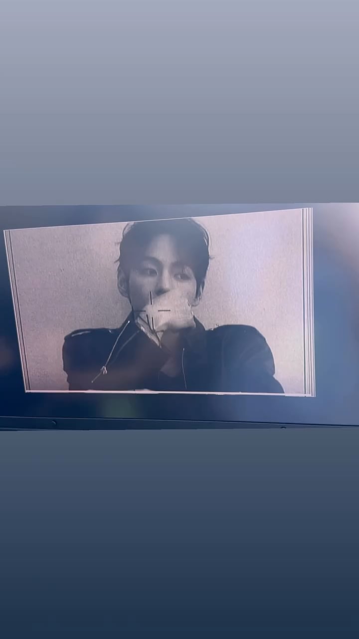 Taehyung IG Story 141125