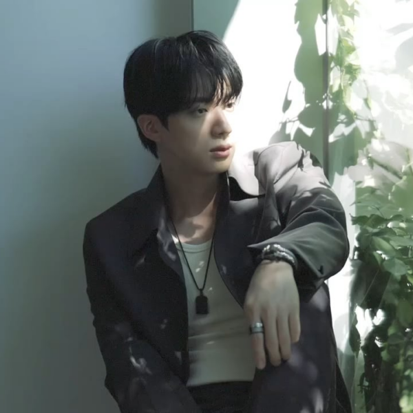 [SPUR Magazine IG Post] Behind-the-scenes for Jin x FRED Jewelry for SPUR's January 2026 issue - 201125