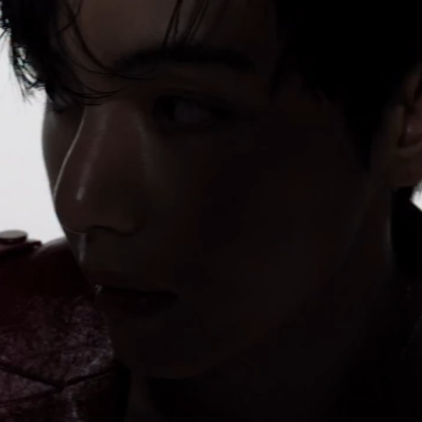 [TIRTIR Global IG Post] The new era of TIRTIR has just begun with him. The first global ambassador of TIRTIR @thv - 041125