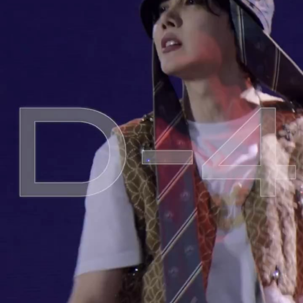[HYBE MERCH Twitter] <j-hope Tour 'HOPE ON THE STAGE' THE MOVIE> D-4 Countdown Experience j-hope’s dazzling performance on the big screen! - 081125
