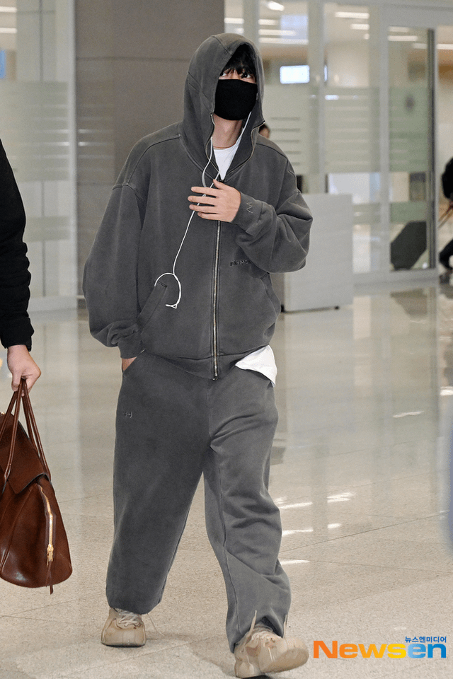 251116 V's arrival back in Seoul