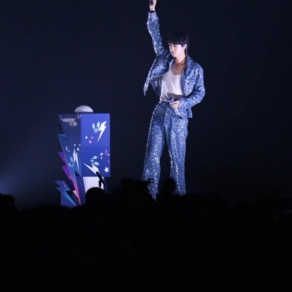 251125 BTS Japan Official on Twitter: "RUNSEOKJIN_EP.TOUR in JAPAN" Blu-ray & DIGITAL CODE Release Confirmed! Pre-order sales start now