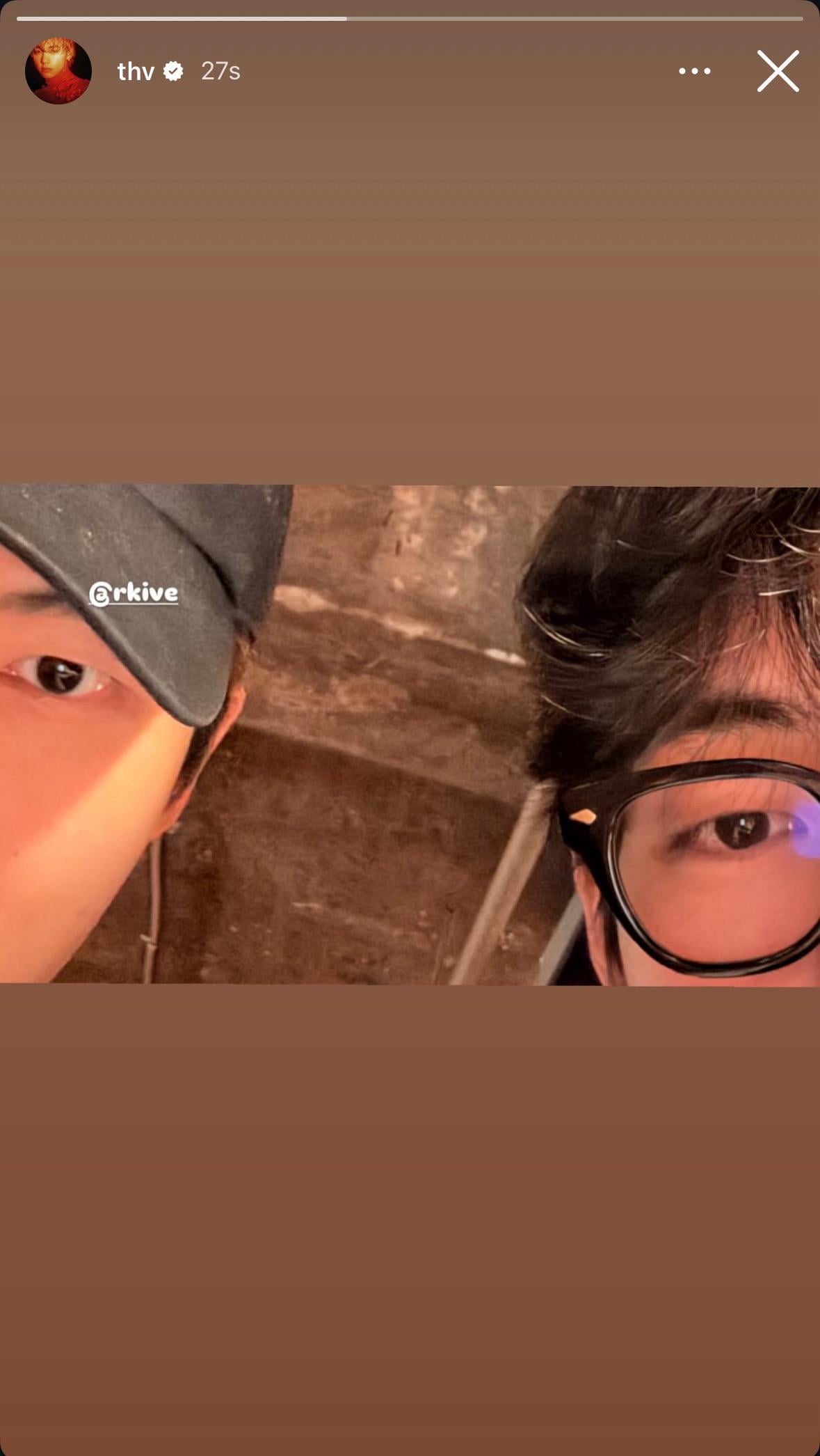 251122 V on Instagram