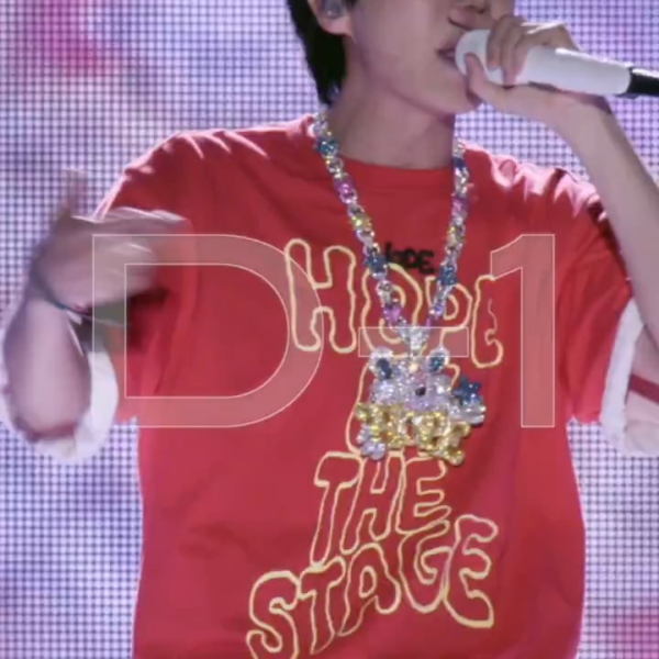 [HYBE MERCH] <j-hope Tour 'HOPE ON THE STAGE' THE MOVIE> D-1 Countdown Experience j-hope’s dazzling performance on the big screen! - 111125