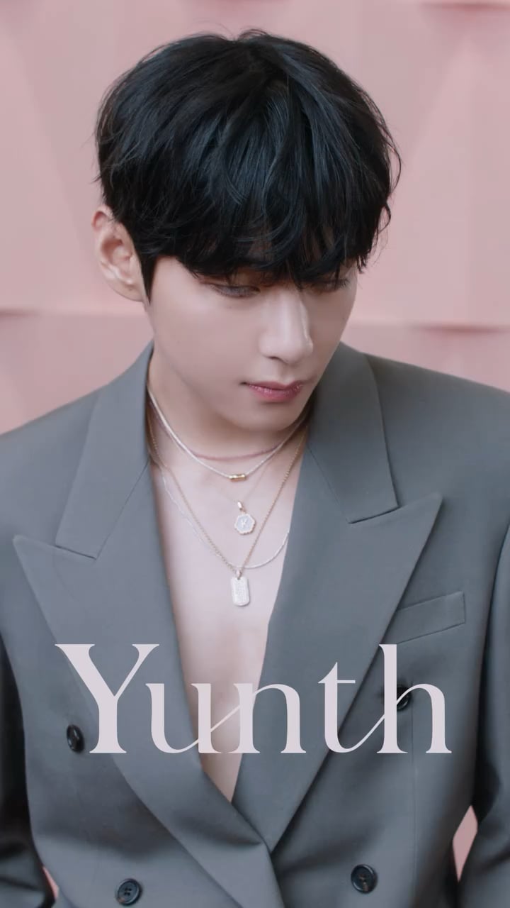 251118 Yunth on Instagram featuring V