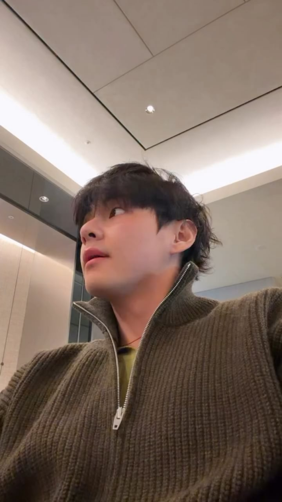 251112 V on Instagram