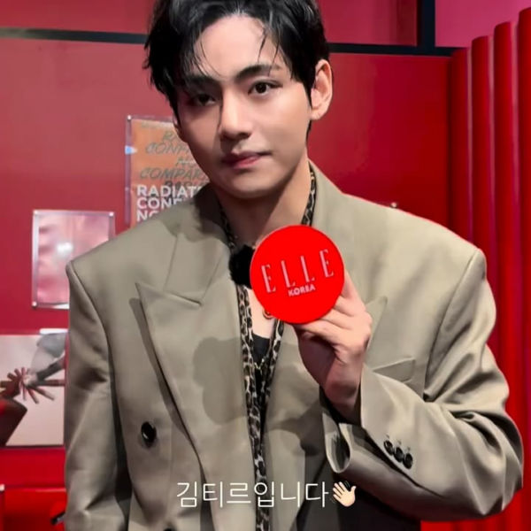 ELLE Korea IG Post feat. Taehyung at the TIRTIR LA Popup - 151125