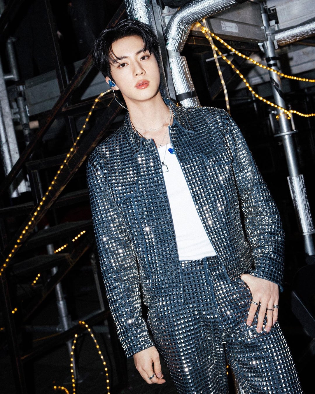 Gucci Twitter with Jin - 101125