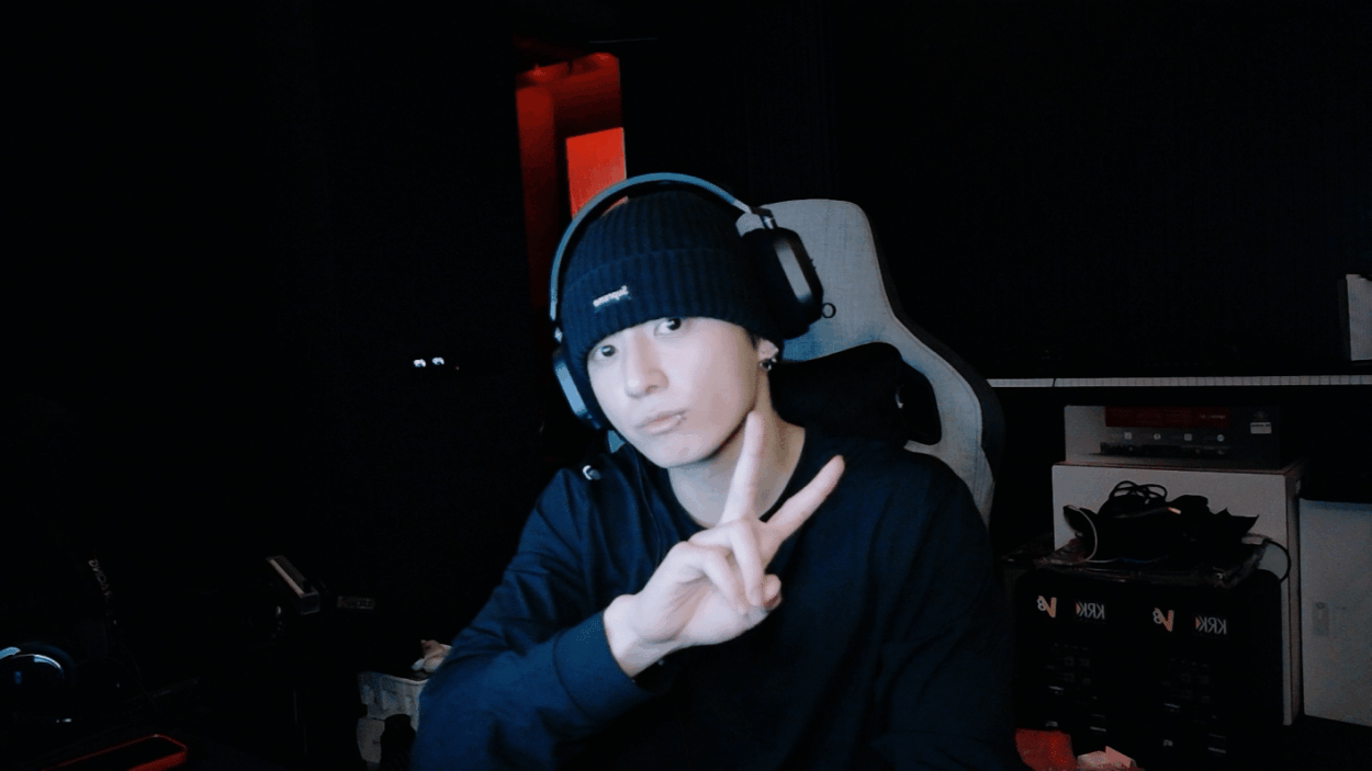 Jungkook Weverse Live 041125