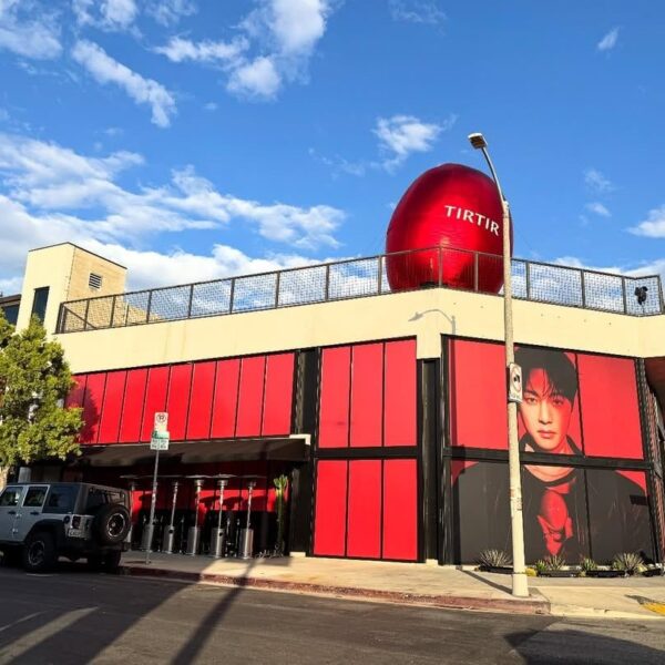 251116 TIRTIR on Instagram (featuring V): ✨ What’s Inside the TIRTIR LA Pop-Up?