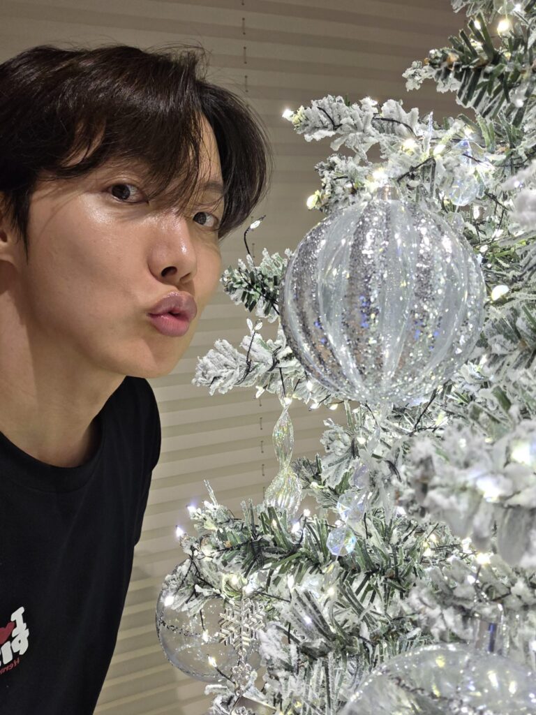 251224 j-hope on Weverse