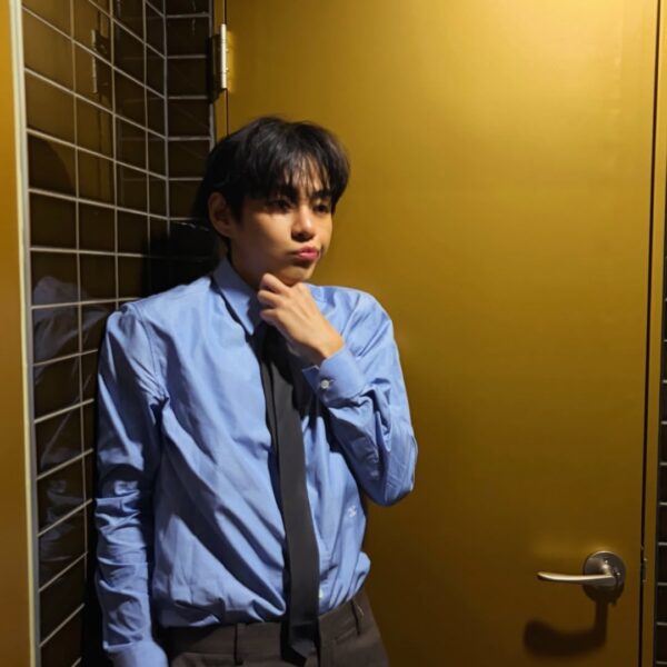 251223 V on Instagram