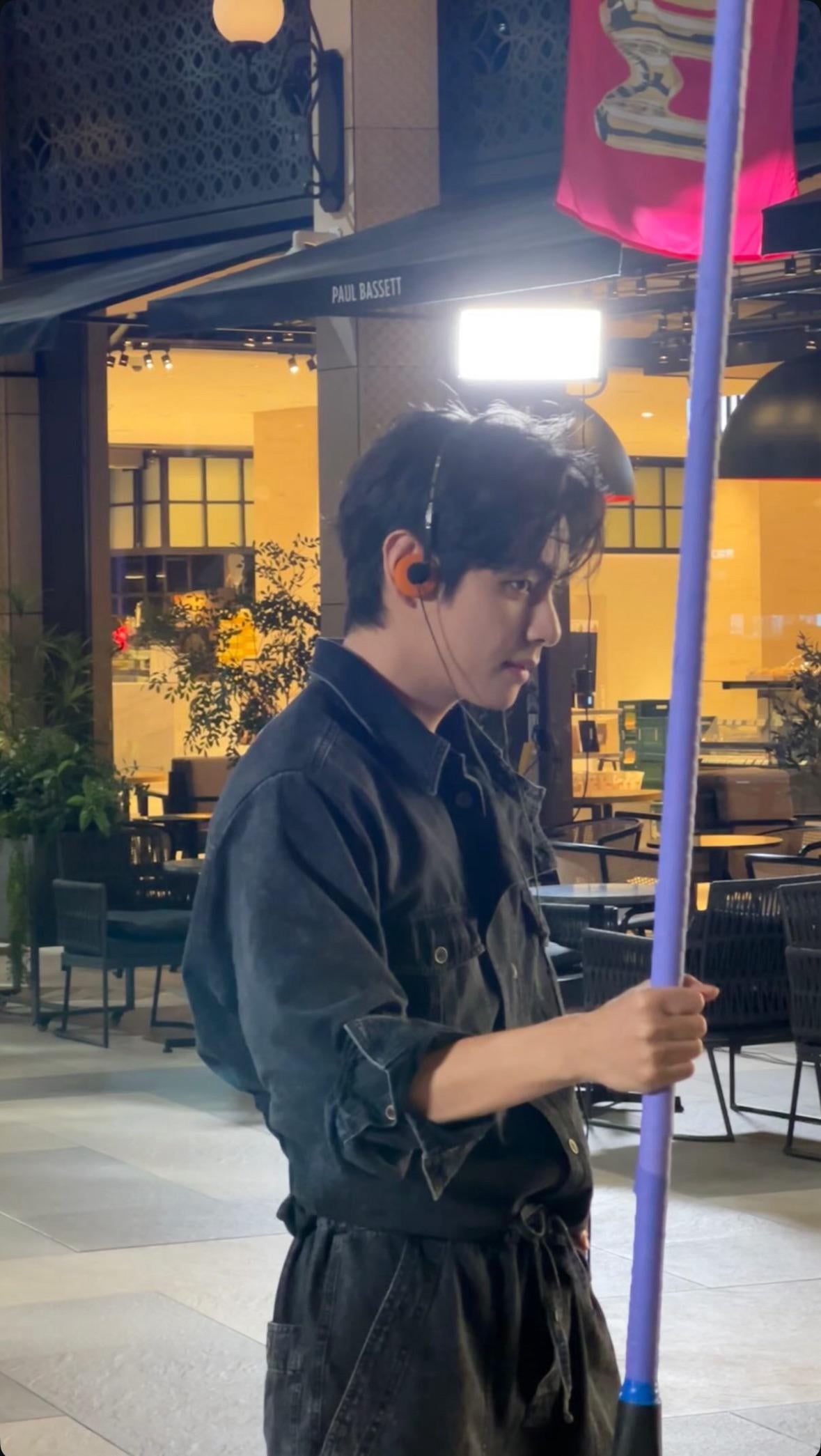 Taehyung IG Story (6) 011225