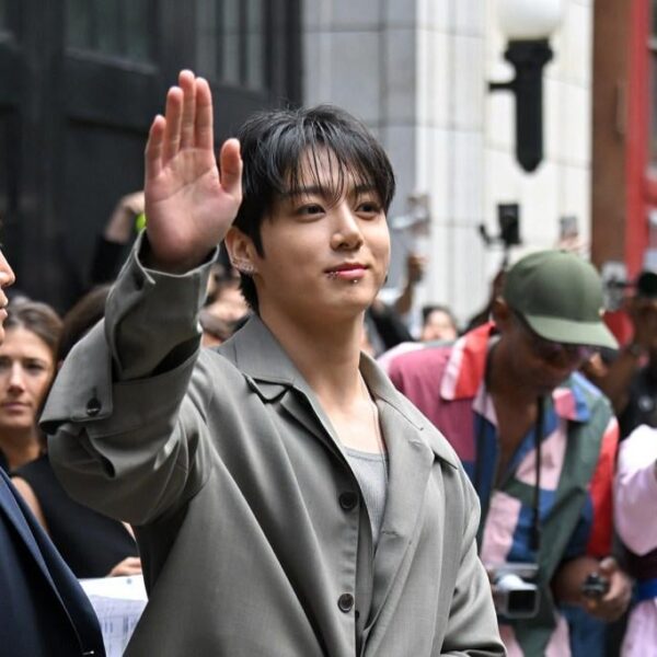 251208 Billboard Magazine: Jung Kook of BTS Wants to ‘Show Different Sides’ of Himself Going Forward: ‘I Don’t Want to Be Confined’