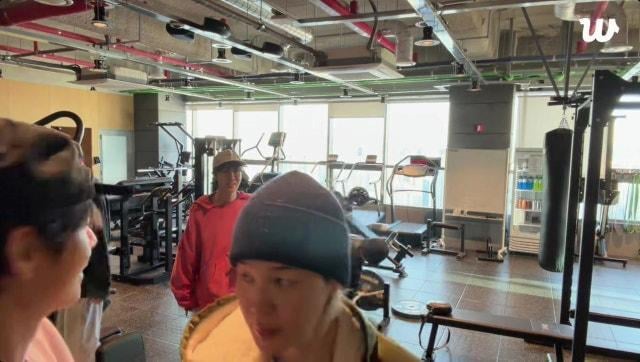 Taehyung Weverse Live (4) 301225