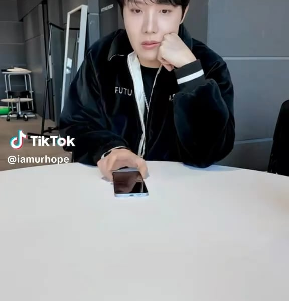 Hobi TikTok 311225
