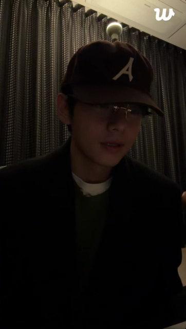 Taehyung Weverse Live 231225