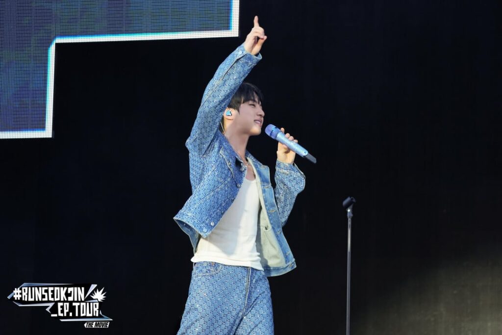 251225 Weverse: #RUNSEOKJIN_EP.TOUR THE MOVIE Photos
