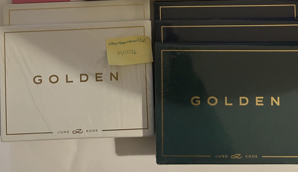 WTS Canada & USA JK Golden album Sealed