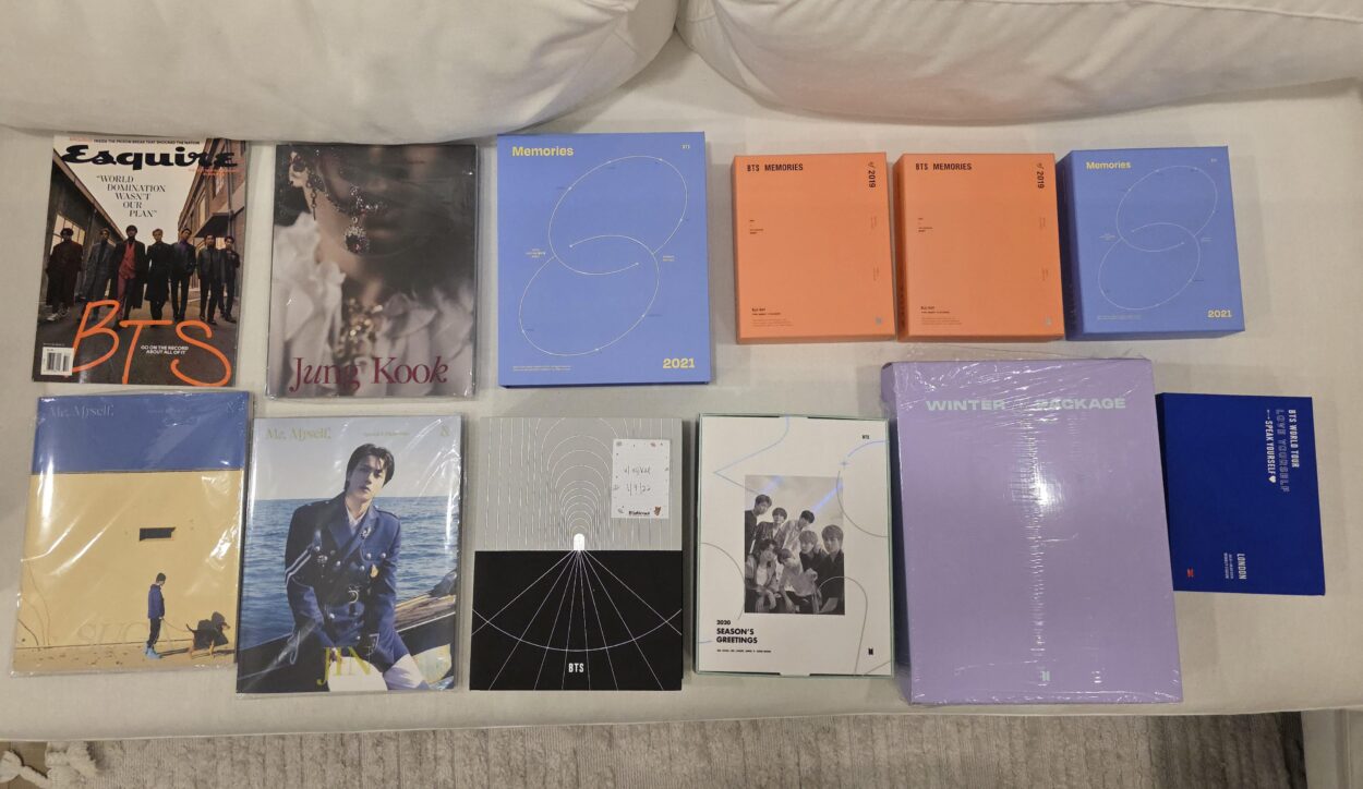[WTS] [USA] BTS DVDs, Blurays, Photobooks!