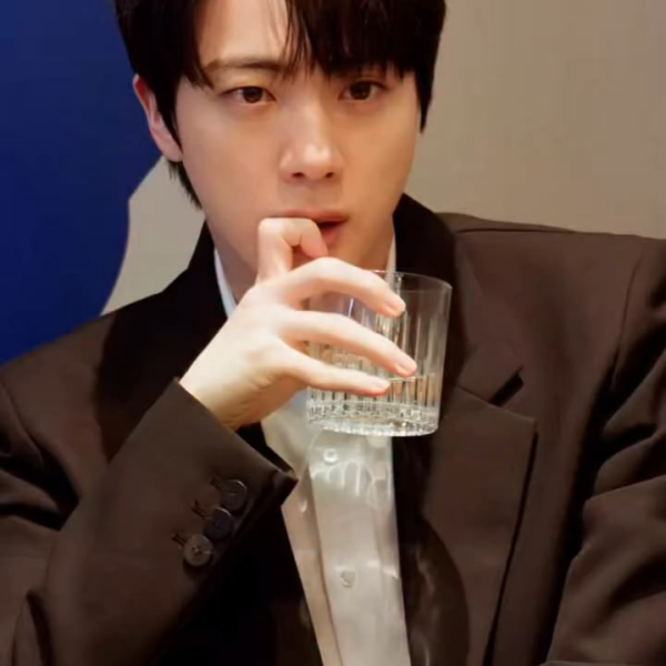 IGIN IG Post feat. Jin - 100226