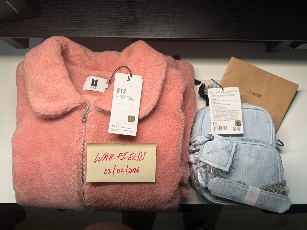 [WTS] [Worldwide] j-hope Bag from Artist-made Collection + Fluffy Pink BWL Jacket