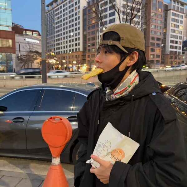 260207 V on Instagram