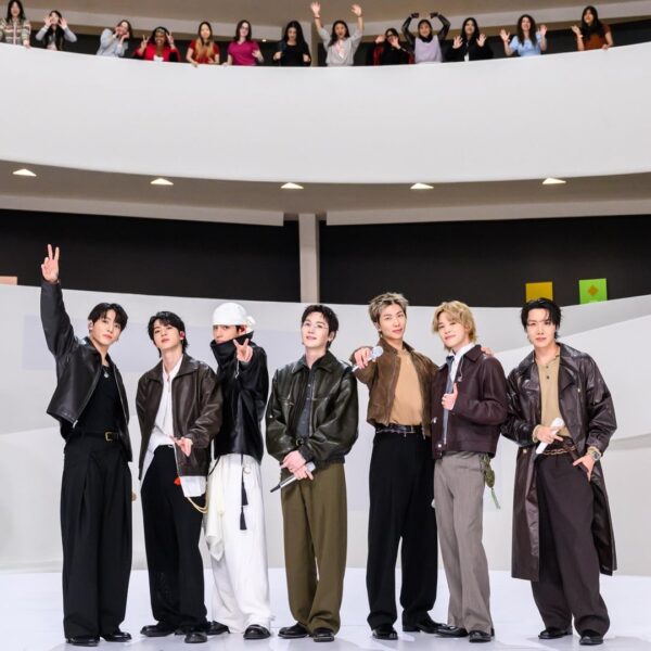 Photographer Todd Owyoung IG Post feat. BTS - 310326