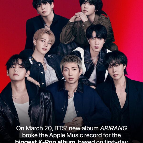 [Apple Music Twitter] ARMY makes history. BTS’ return is already breaking records. Keep listening to ARIRANG on Apple Music. - 210326